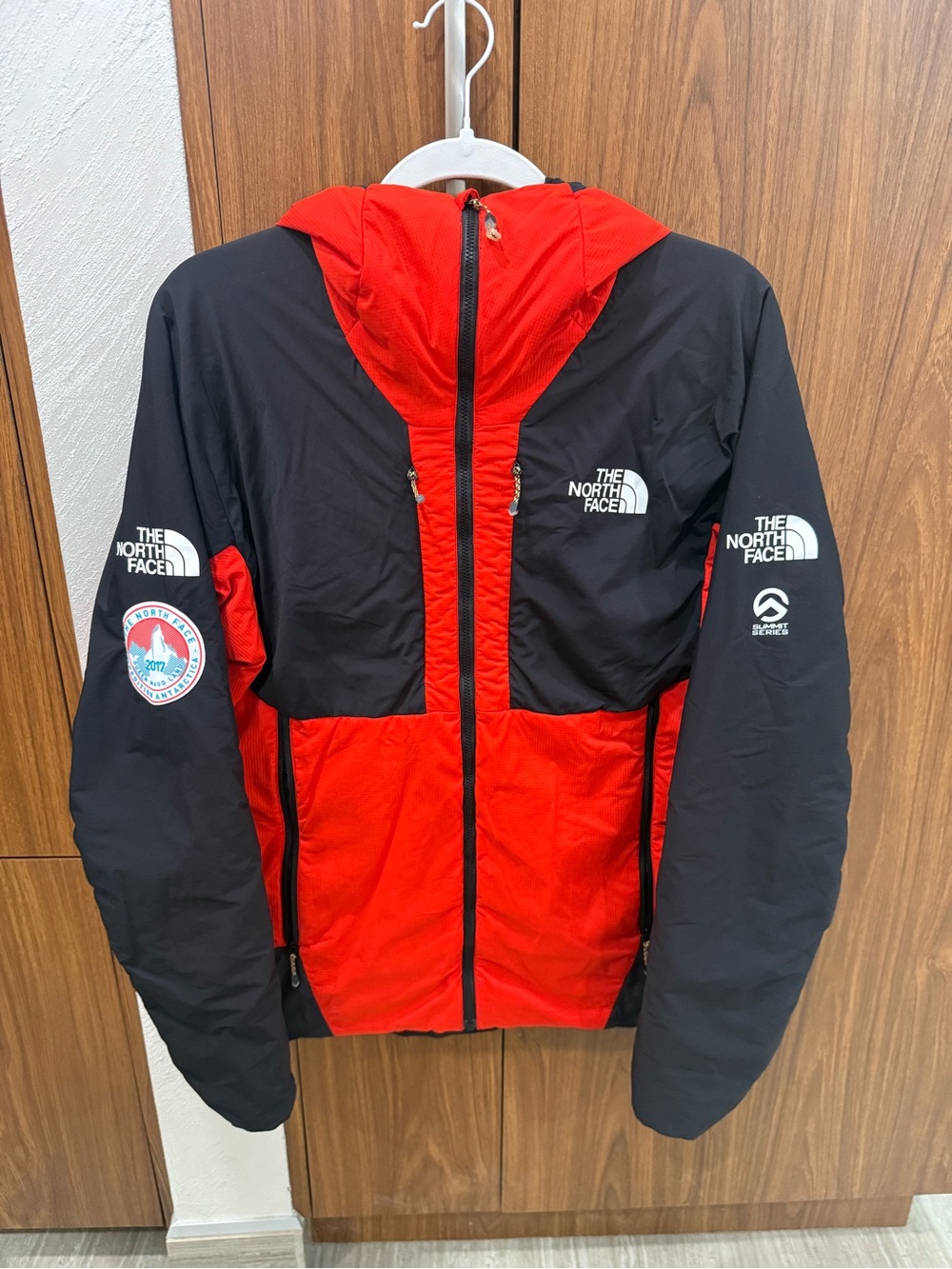 The North Face Summit Series Ventrix 2017 Expedition Antarctica Limited edit